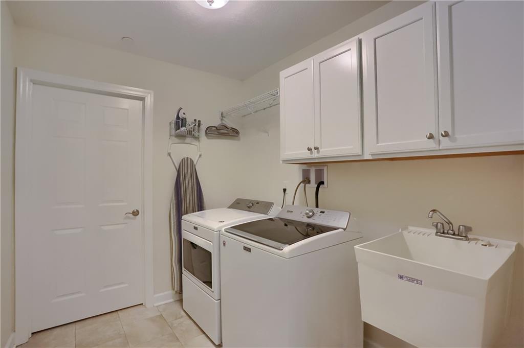 905 Spring Valley Drive Zelienople, PA 16063 - Photo 28 of 45