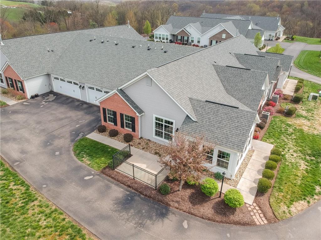 905 Spring Valley Drive Zelienople, PA 16063 - Photo 3 of 45