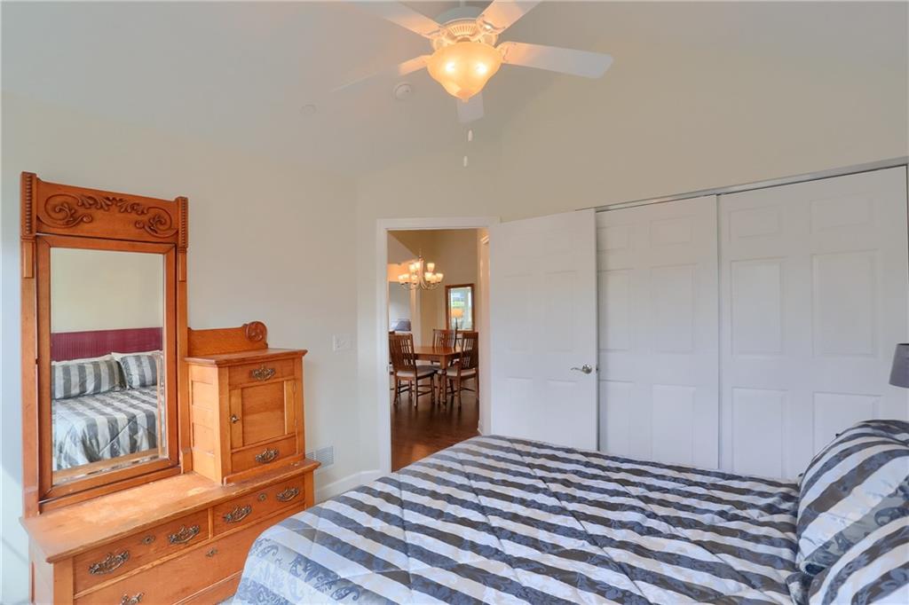 905 Spring Valley Drive Zelienople, PA 16063 - Photo 38 of 45 Bdr 2