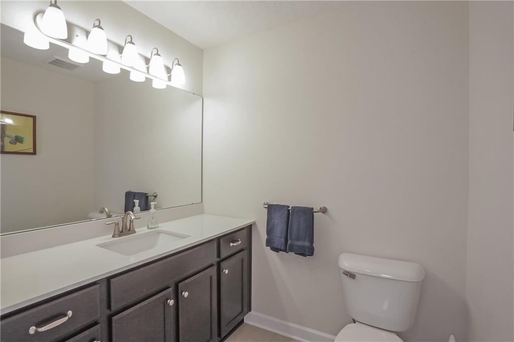 905 Spring Valley Drive Zelienople, PA 16063 - Photo 40 of 45 Bath 2