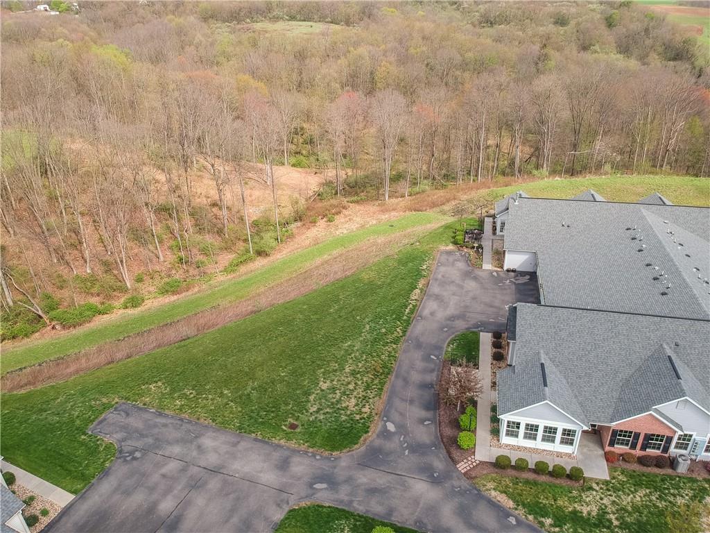905 Spring Valley Drive Zelienople, PA 16063 - Photo 4 of 45