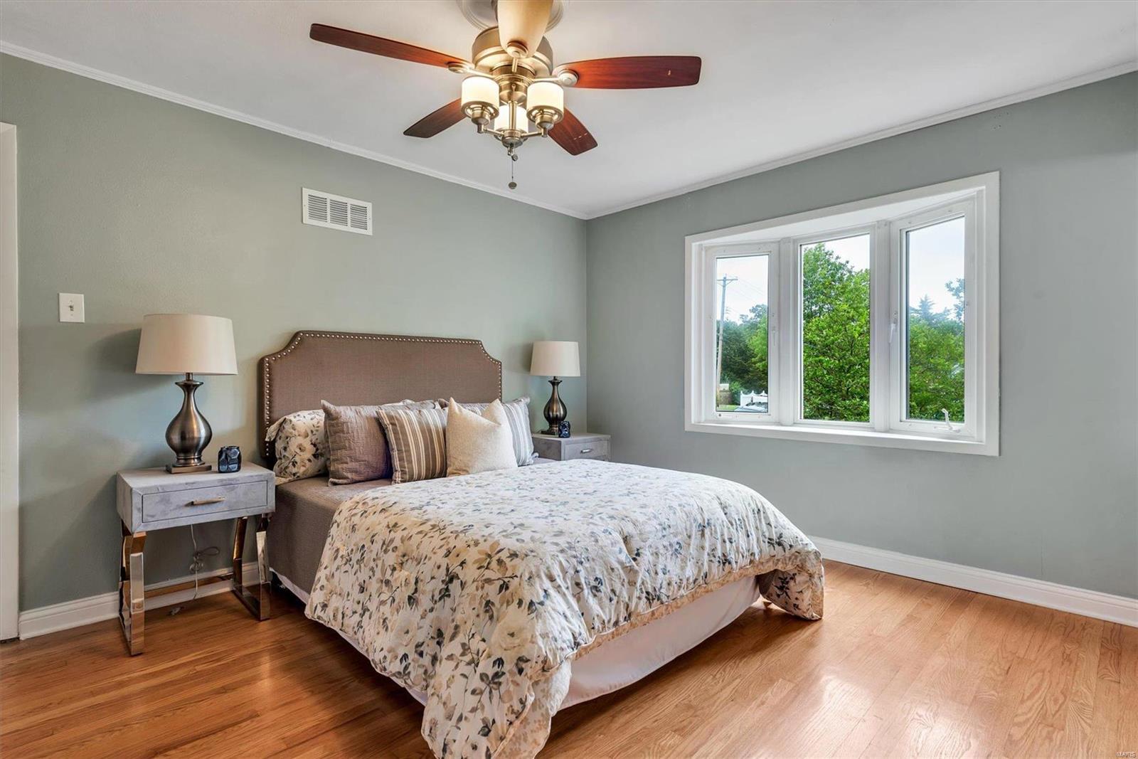 5490 Ringer Road St. Louis, MO 63129 - Photo 14 of 22 Gallery Image 14
