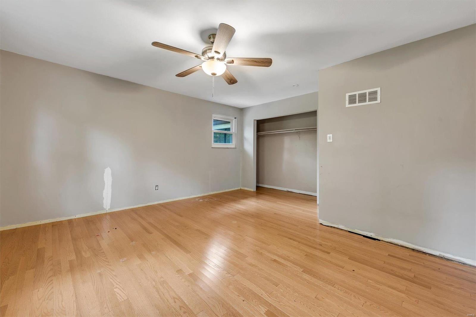 5490 Ringer Road St. Louis, MO 63129 - Photo 19 of 22 Gallery Image 19