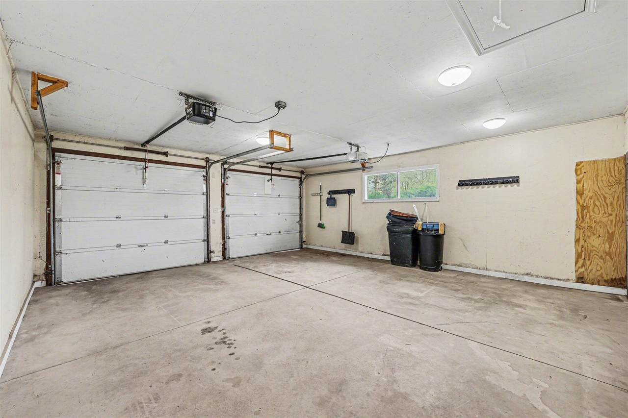 6595 Napier Road Plymouth, MI 48170 - Photo 24 of 36