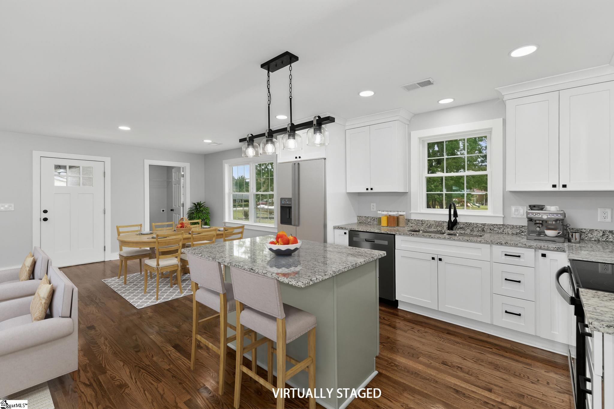 203 Montgomery Street Laurens, SC 29360 - Photo 14 of 32