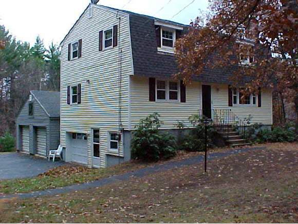 52 Peaslee Road Merrimack, NH 03054 - Photo 1 of 5