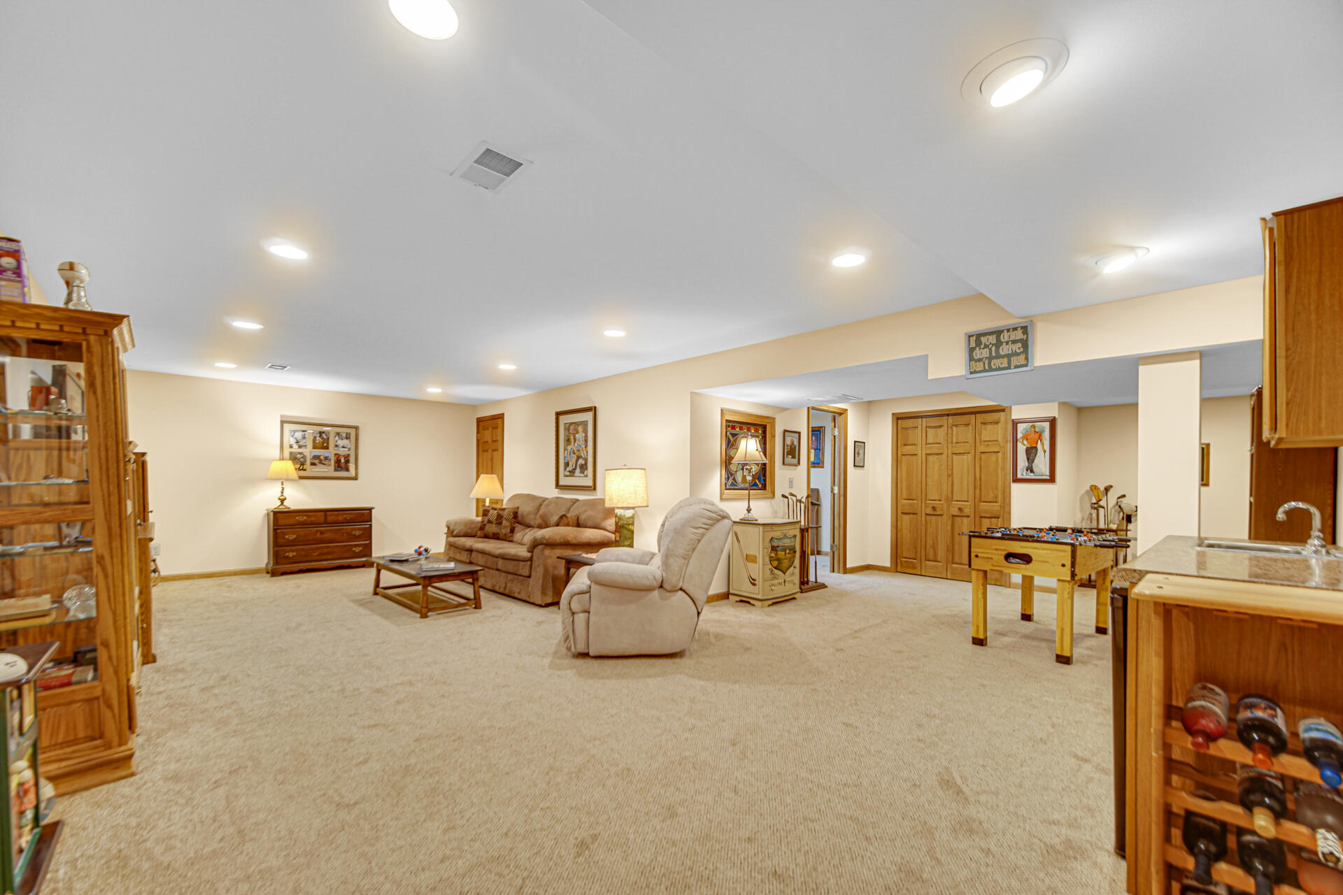 180 Primrose Circle Chesterton, IN 46304 - Photo 27 of 42 1920x1280