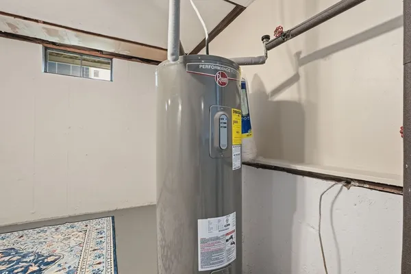 $299,000 | 53 Florence Road, Easthampton, MA 01027