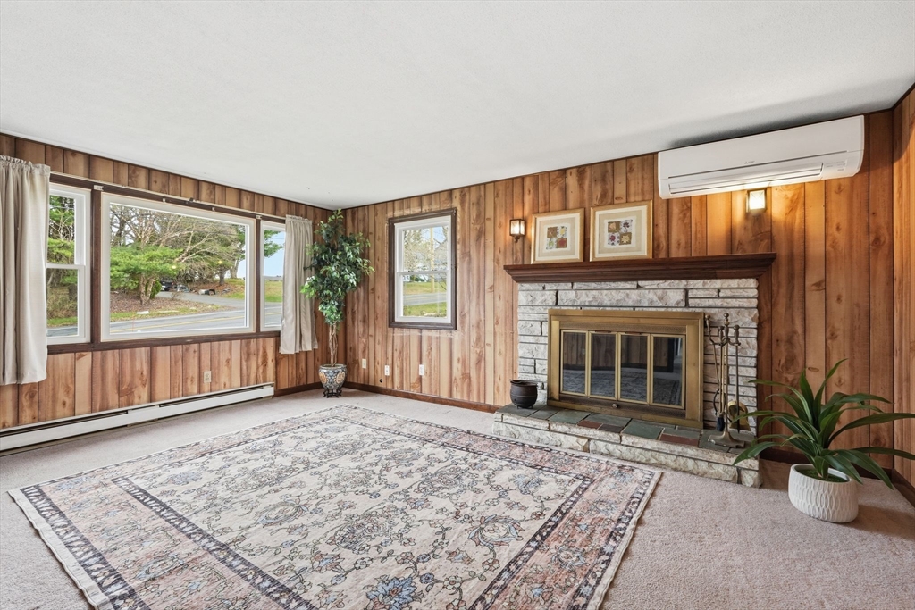 53 Florence Road Easthampton, MA 01027 - Photo 6 of 41