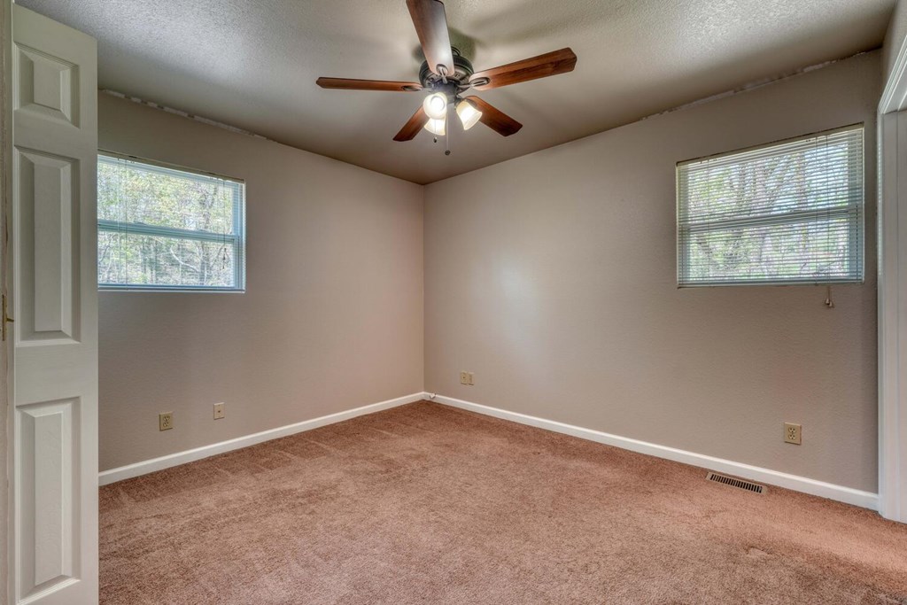 531 Old Smokey Road Blairsville, GA 30512 - Photo 23 of 51 Gallery Image 23