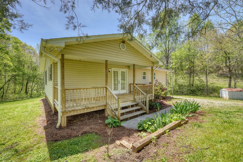531 Old Smokey Road Blairsville, GA 30512 - Photo 42 of 51 Gallery Image 42