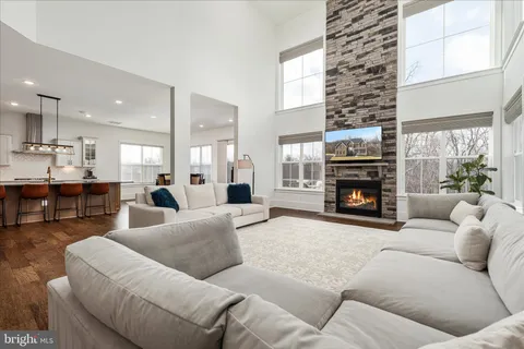 $1,849,990 | 40452 Windyhill Farms Drive, Aldie, VA 20105
