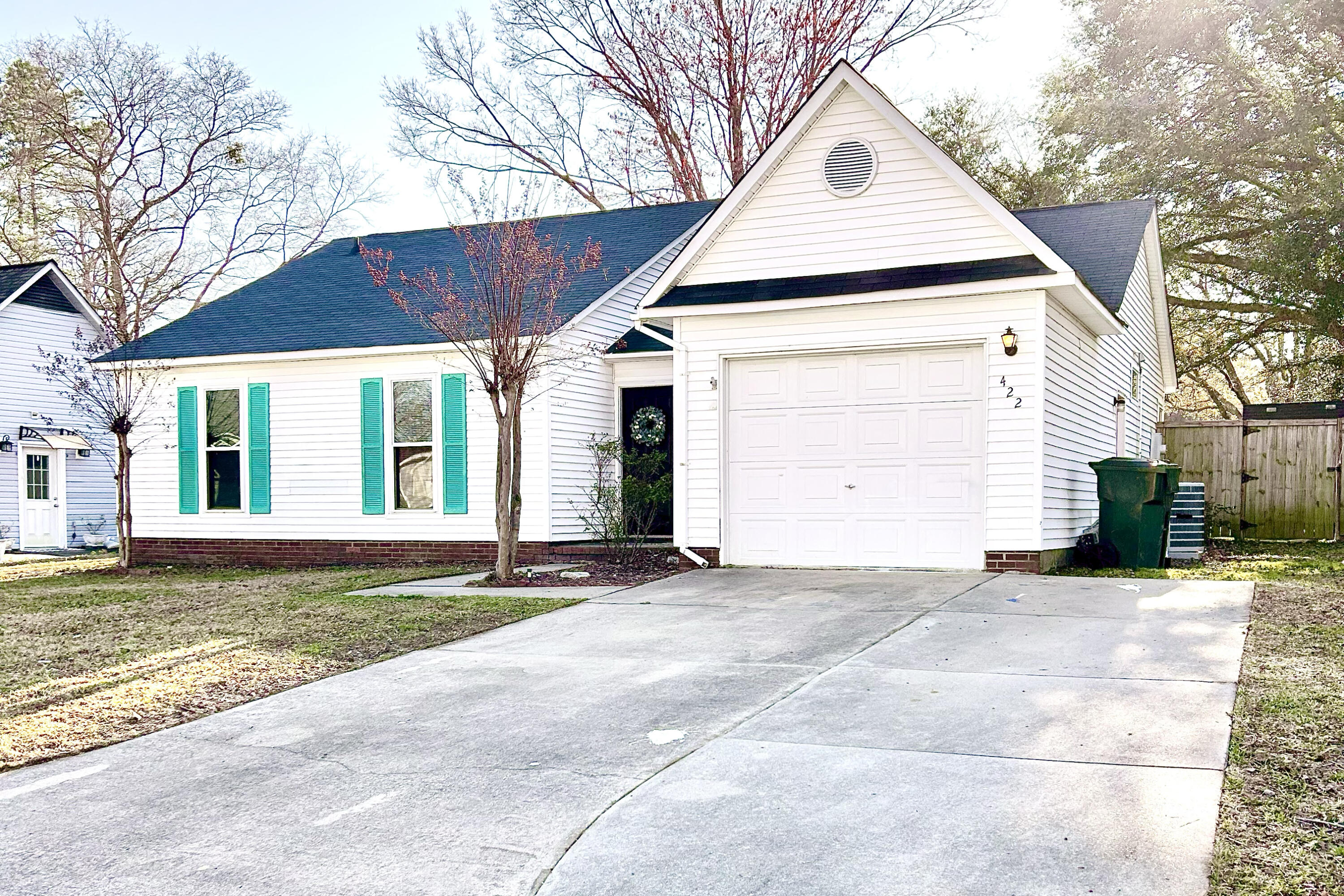 422 Indigo Road Goose Creek, SC 29445 - Photo 2 of 29 IMG_5126