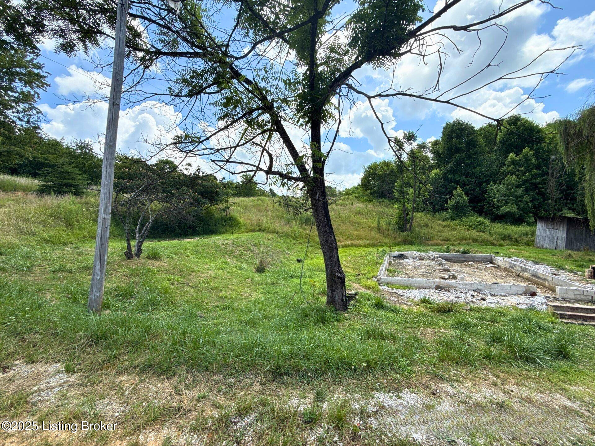 311 Combs Cemetery Road Ricetown, KY 41364 - Photo 2 of 4 2
