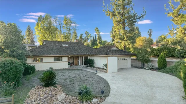 $1,049,000 | 10261 Calvin Avenue, Northridge, CA 91324