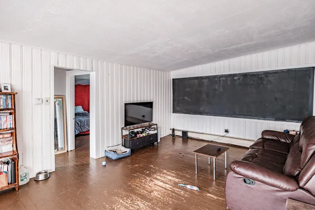 $299,000 | 673 River Avenue, Gardiner, ME 04359