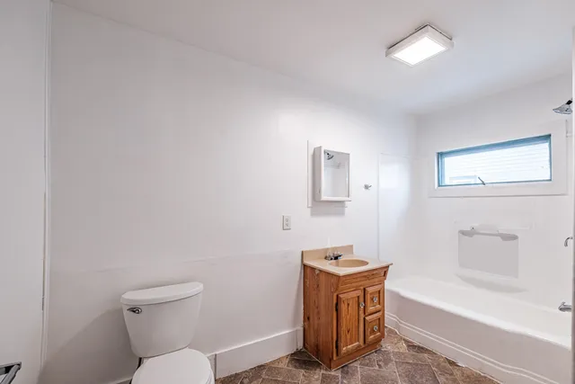 $299,000 | 673 River Avenue, Gardiner, ME 04359