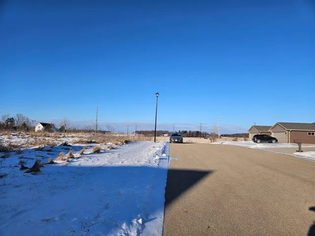 $35,000 | 2705 Northpoint Drive, New London, WI 54961