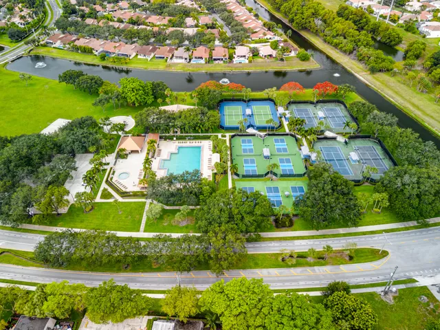 $210,000 | 3507 Village Boulevard, Unit 401, West Palm Beach, FL 33409