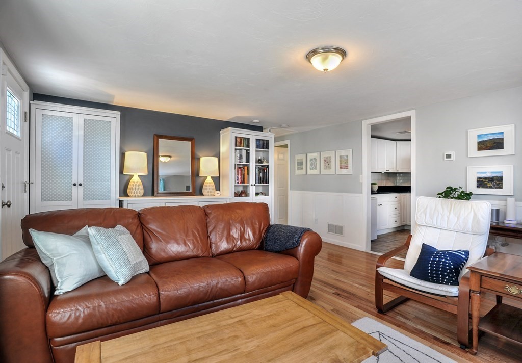 355 Spring Street Rockland, MA 02370 - Photo 4 of 31 Gallery Image 4