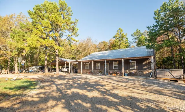 $325,000 | 4907 State Hwy TT, Zalma, MO 63787