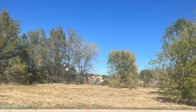 a view of outdoor space