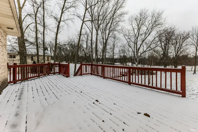 $524,900 | 727 South County Road 100, Hartford City, IN 47348