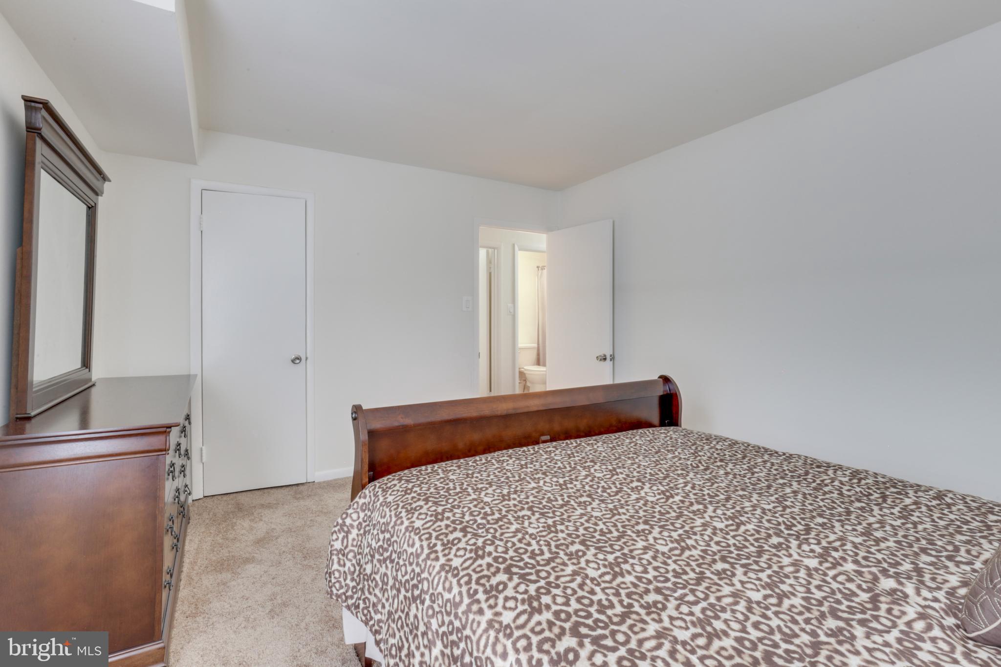 8314 Tobin Road, Unit 33 Annandale, VA 22003 - Photo 18 of 24 Gallery Image 18