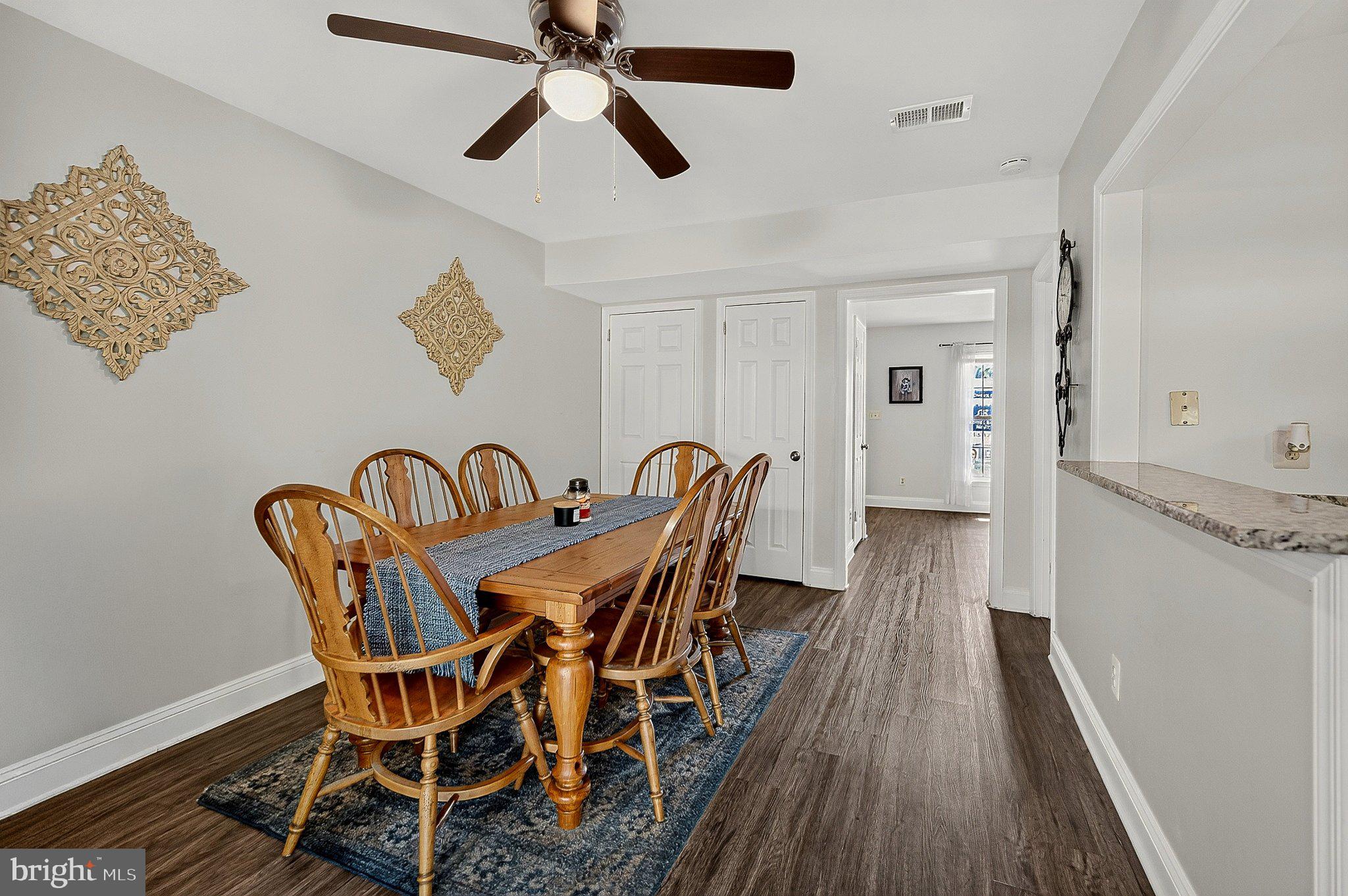 446 Ridge Court Warrenton, VA 20186 - Photo 15 of 48 Gallery Image 15