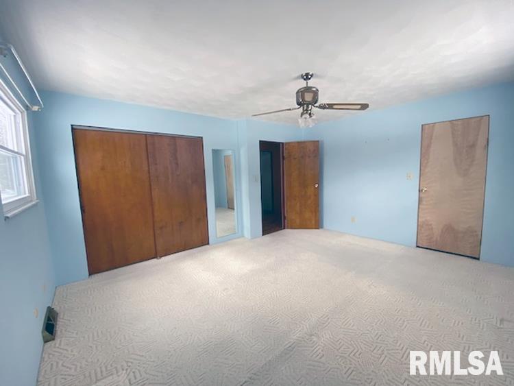 25965 North Boat Dock Road Canton, IL 61520 - Photo 8 of 31