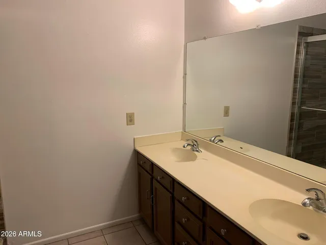 $1,800 | 1329 South Allen, Mesa, AZ 85204