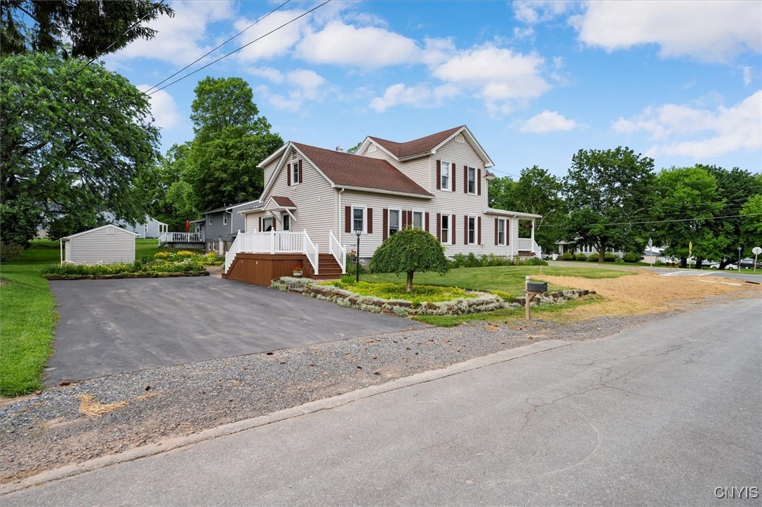 51 State Street Vernon, NY 13421 - Photo 3 of 35