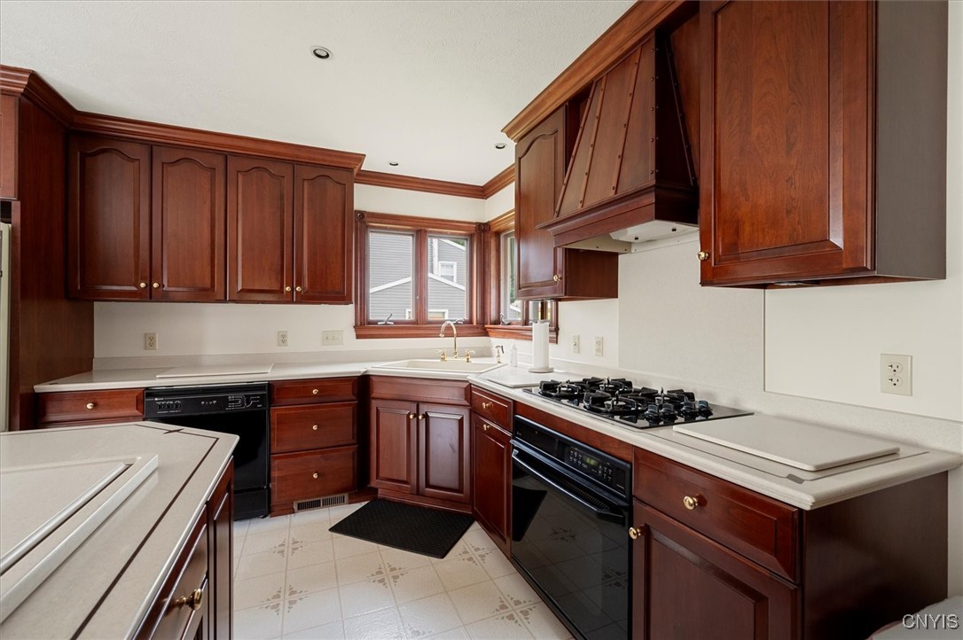 51 State Street Vernon, NY 13421 - Photo 7 of 35