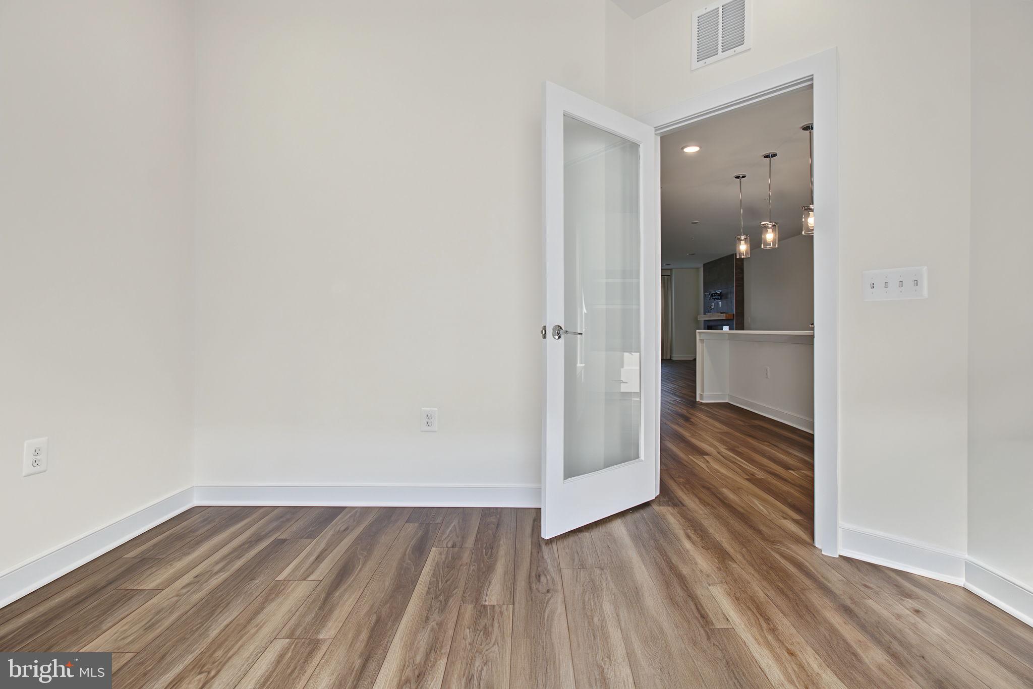16122 Frederick Road, Unit 34 Rockville, MD 20855 - Photo 29 of 68 Gallery Image 29