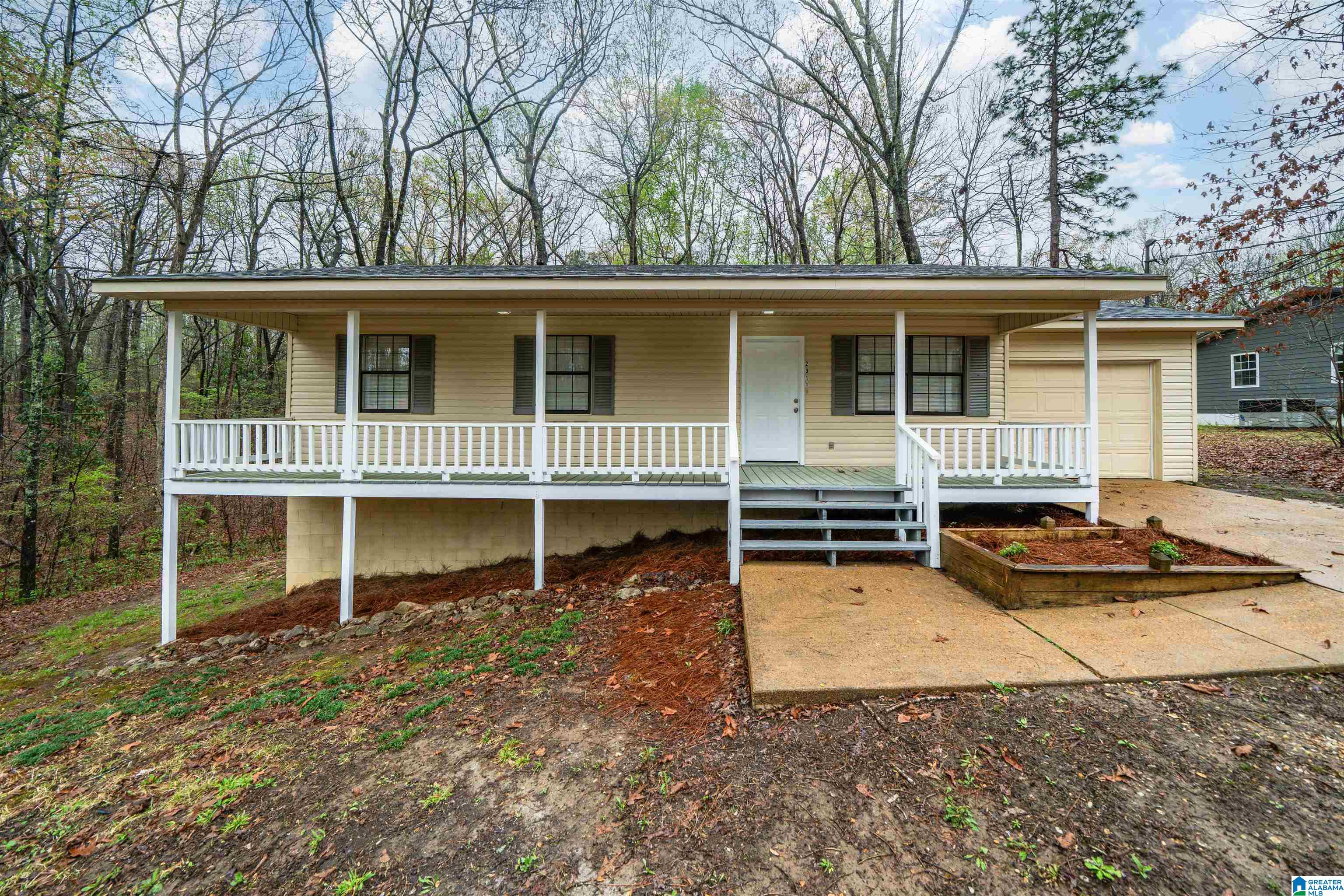 2011 Rowland Place Jasper, AL 35504 - Photo 1 of 14