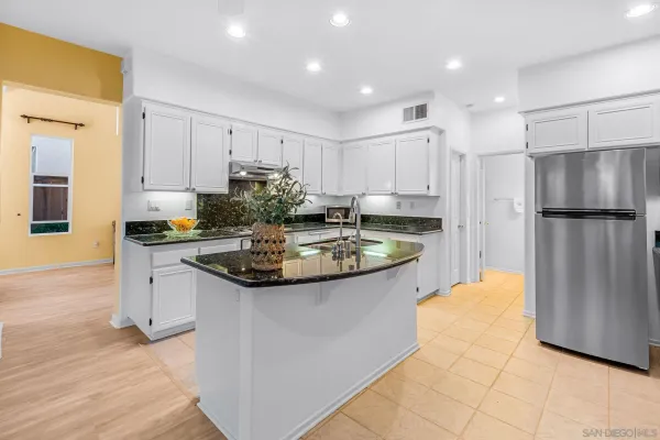 $1,299,999 | 13837 Fontanelle Place, San Diego, CA 92128