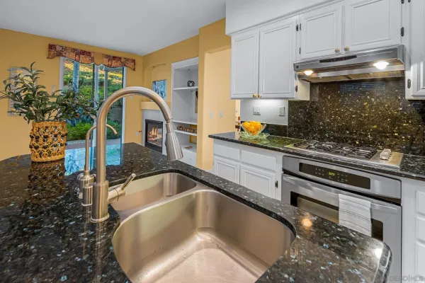 $1,299,999 | 13837 Fontanelle Place, San Diego, CA 92128