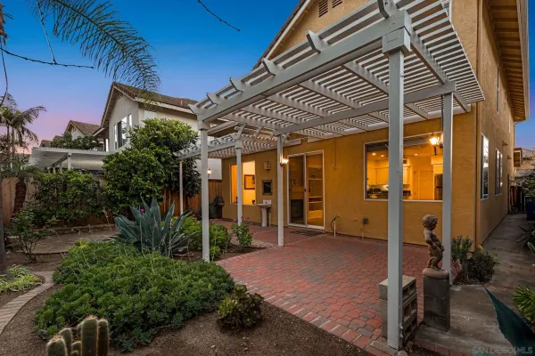 $1,299,999 | 13837 Fontanelle Place, San Diego, CA 92128