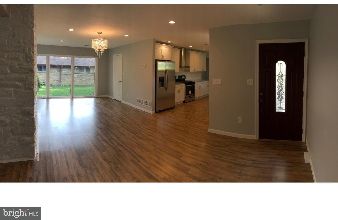 7762 Mellon Road Wyncote, PA 19095 - Photo 3 of 11 Foyer