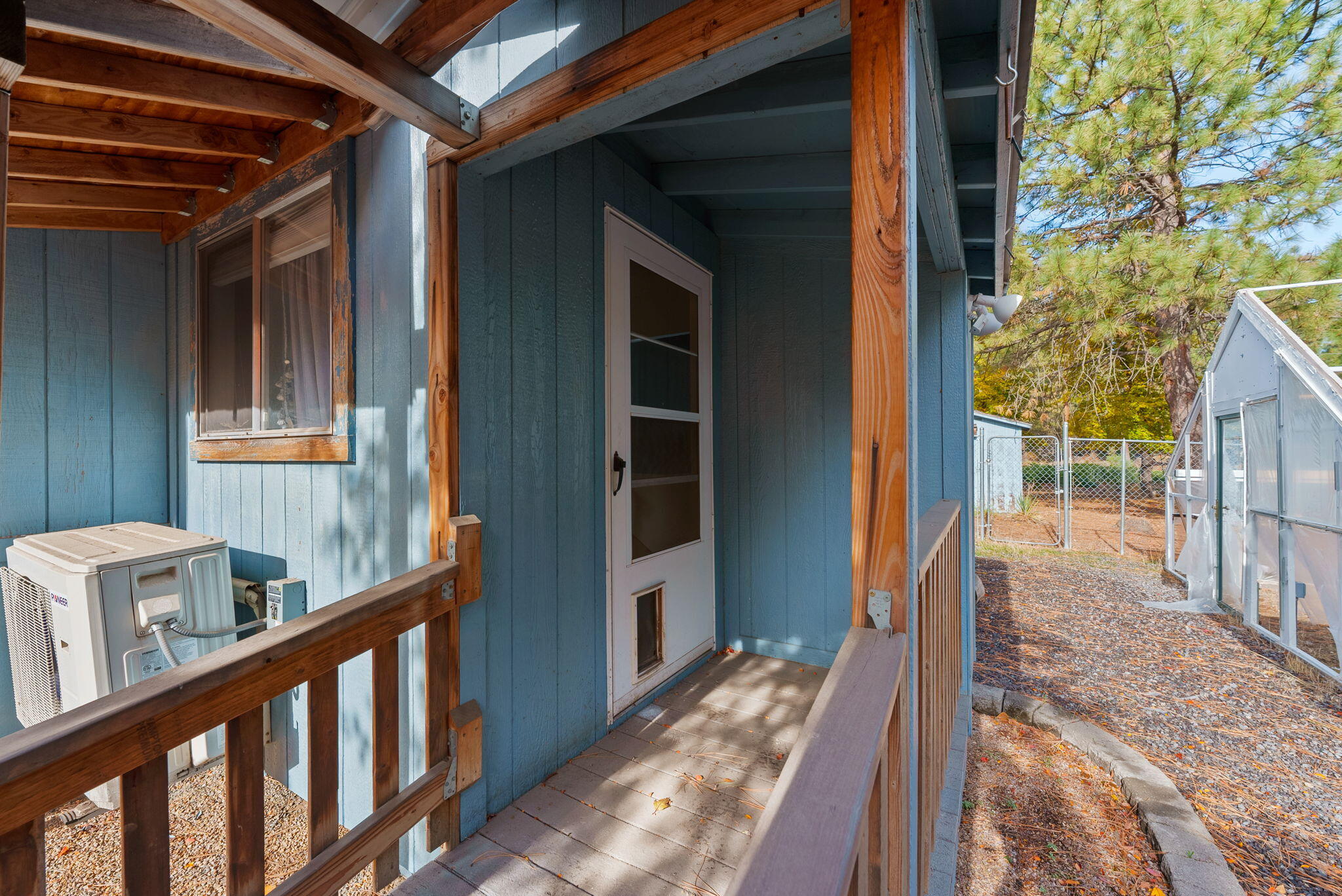 19178 Choctaw Road Bend, OR 97702 - Photo 24 of 39 26-web-or-mls-Riley Visuals-26