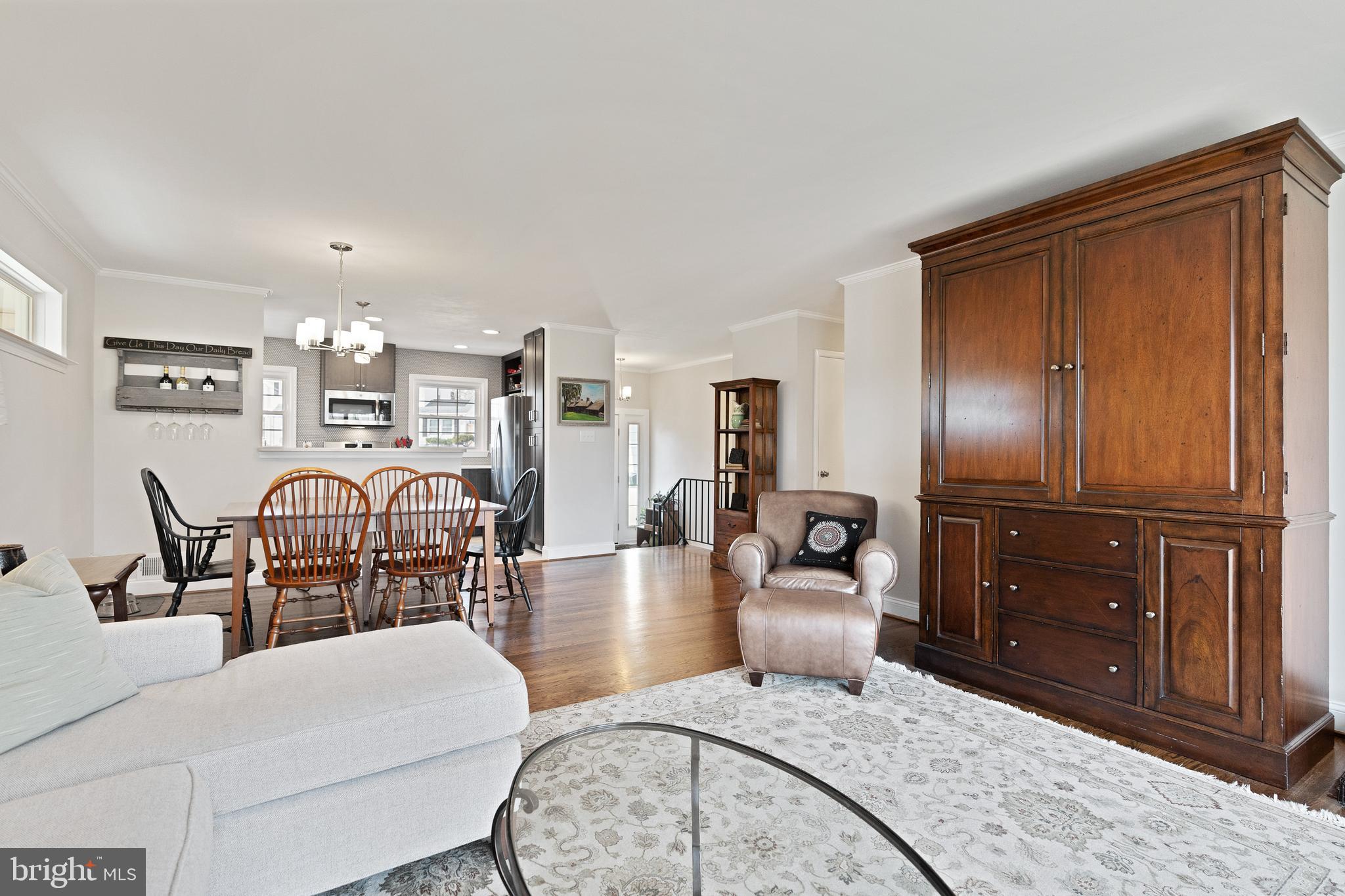 3433 Ramsgate Terrace Alexandria, VA 22309 - Photo 5 of 46 Gallery Image 5
