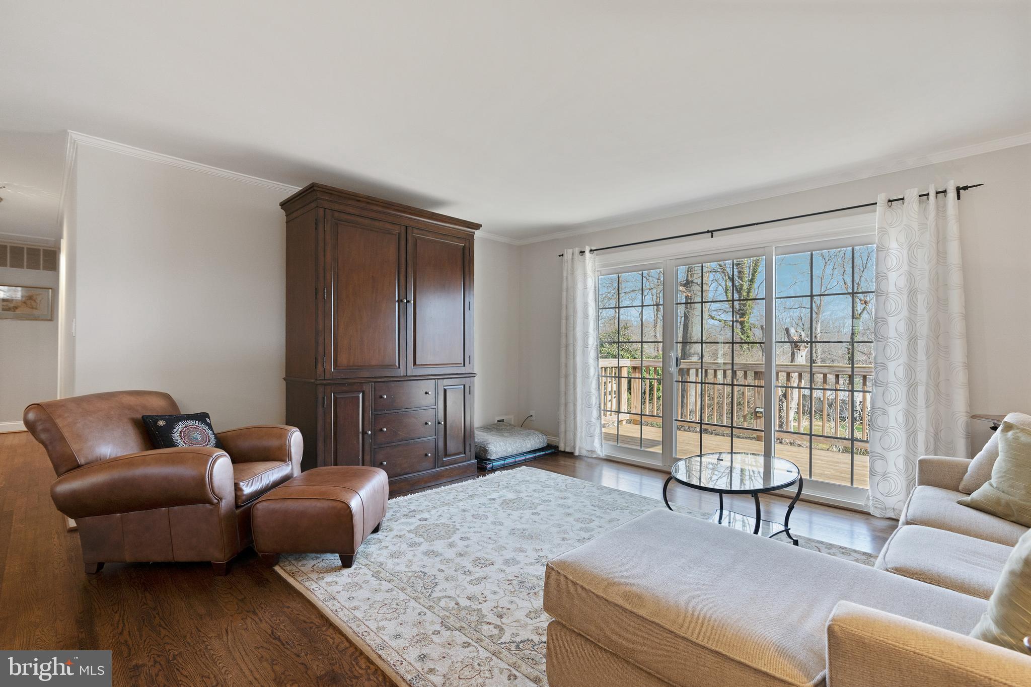3433 Ramsgate Terrace Alexandria, VA 22309 - Photo 7 of 46 Gallery Image 7