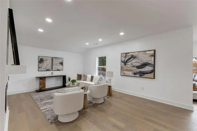 $814,900 | 208 Watson Circle Southeast, Atlanta, GA 30317