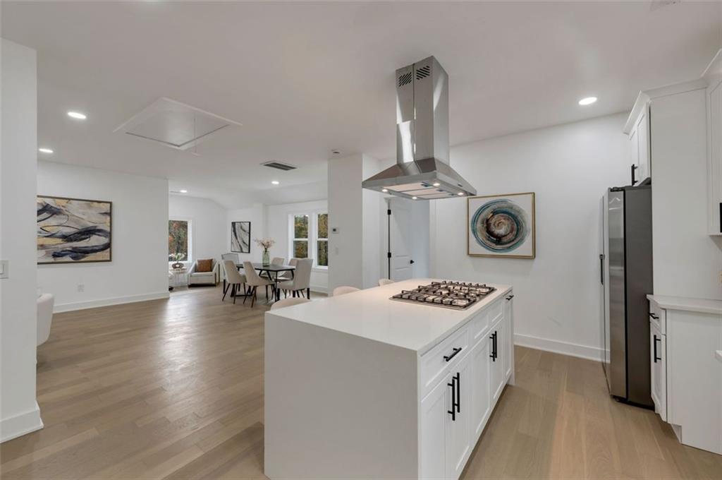 208 Watson Circle Southeast Atlanta, GA 30317 - Photo 20 of 45 a kitchen with stove and refrigerator