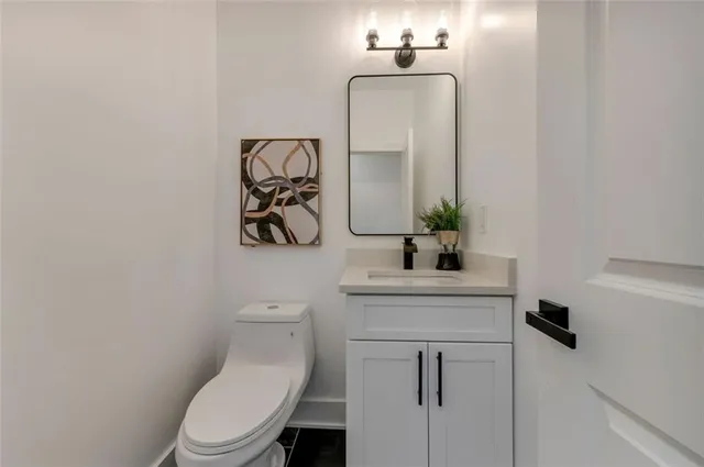 $814,900 | 208 Watson Circle Southeast, Atlanta, GA 30317