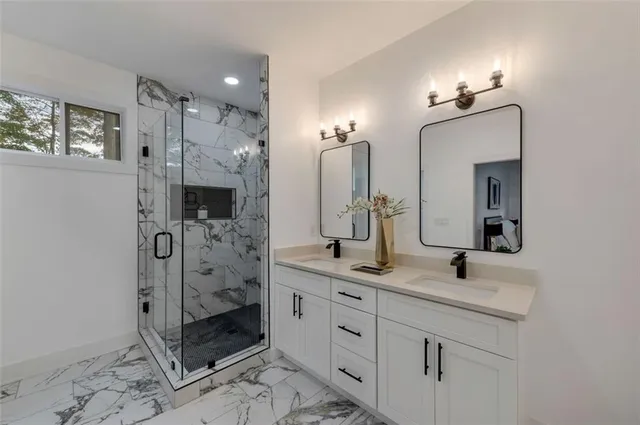 $814,900 | 208 Watson Circle Southeast, Atlanta, GA 30317