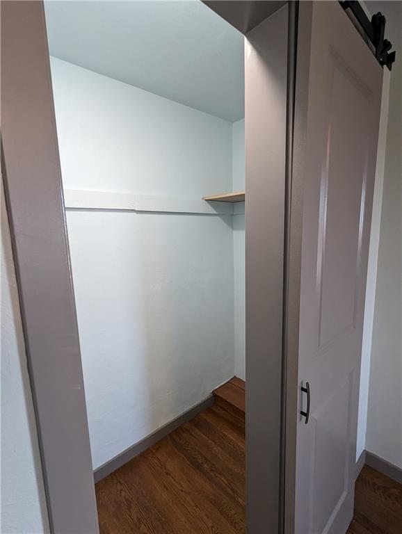 4236 Greenridge Road Pittsburgh, PA 15234 - Photo 26 of 33 Gallery Image 26