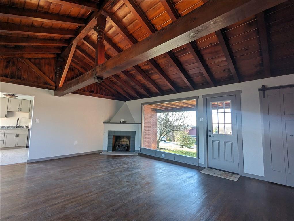 4236 Greenridge Road Pittsburgh, PA 15234 - Photo 7 of 33 Gallery Image 7
