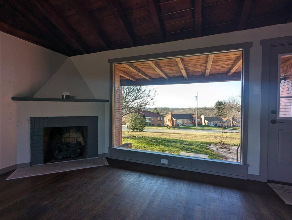 4236 Greenridge Road Pittsburgh, PA 15234 - Photo 8 of 33 Gallery Image 8