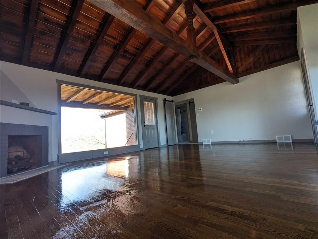 4236 Greenridge Road Pittsburgh, PA 15234 - Photo 9 of 33 Gallery Image 9